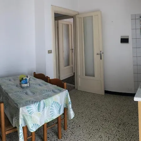 In Pieno Centro A 100m Dal Mare Apartament *