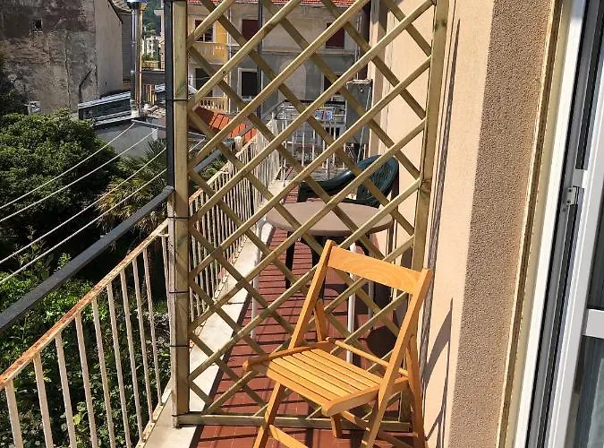 In Pieno Centro A 100m Dal Mare Apartment *